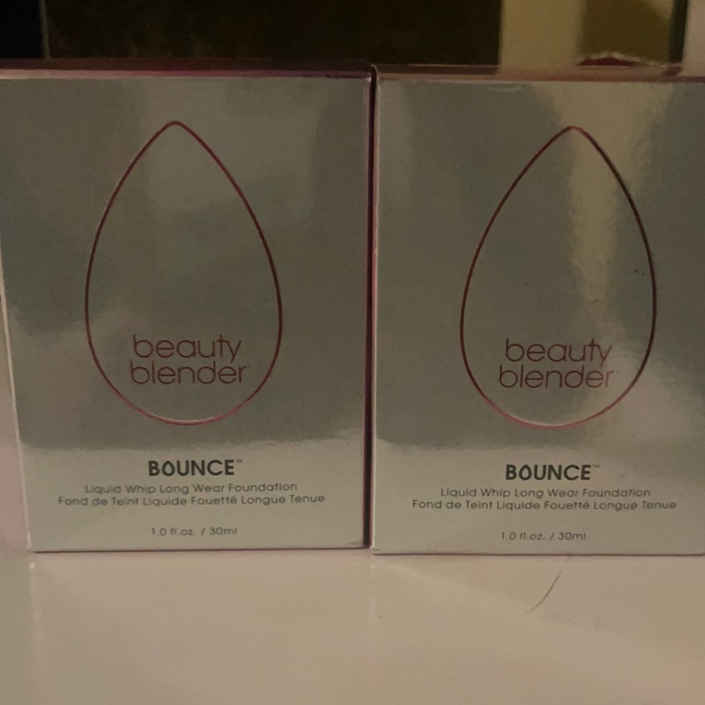 Beauty blender foundation